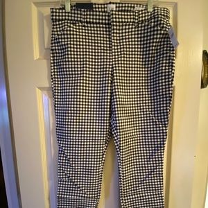 GAP Skinny Ankle Pants